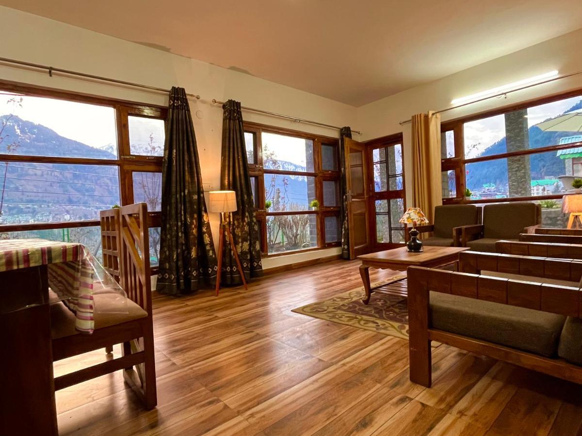 Nomad 2 Bedroom Independent Luxury Cottages — Photos 2