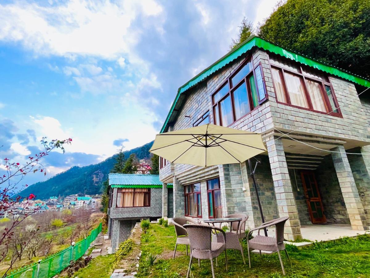 Nomad 2 Bedroom Independent Luxury Cottages, Manali